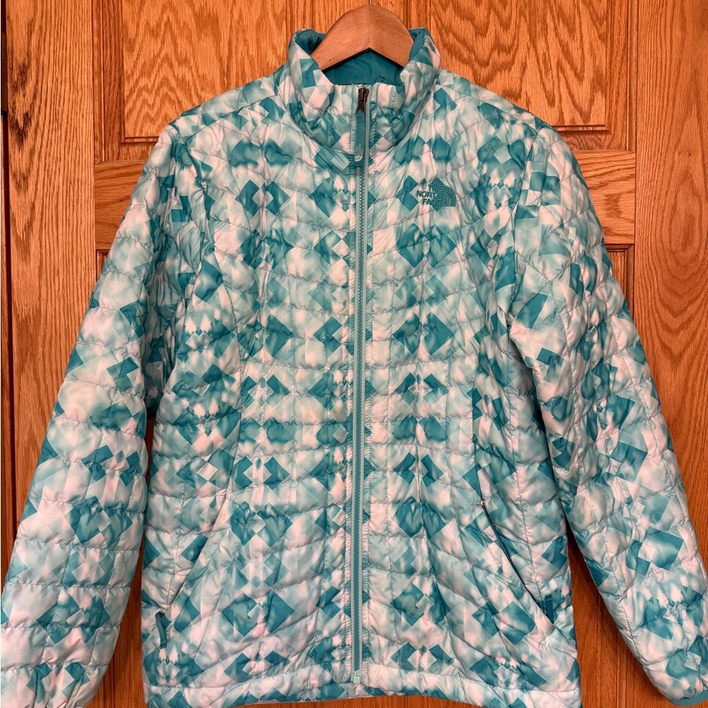 The North Face Women’s XS or Girls size XL